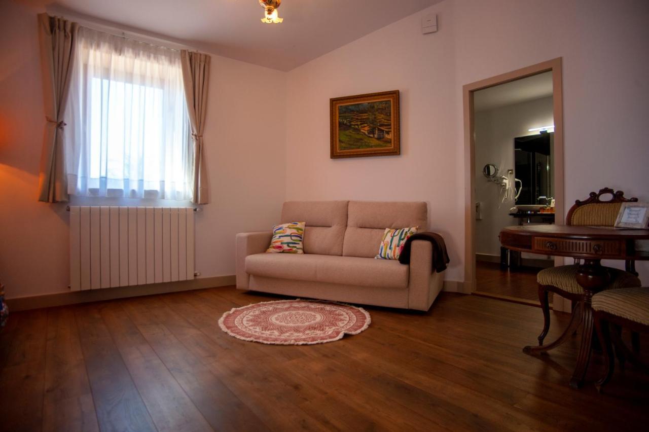 Hotel Aires De L'Emporda Vilacolum Dış mekan fotoğraf